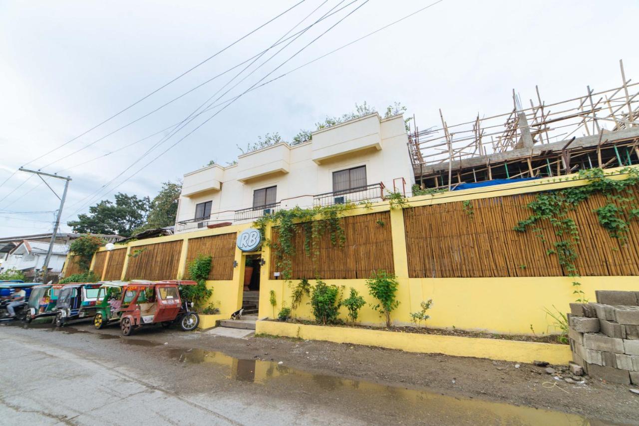 Hotel Reddoorz @ N Roldan Street Kalibo Esterno foto