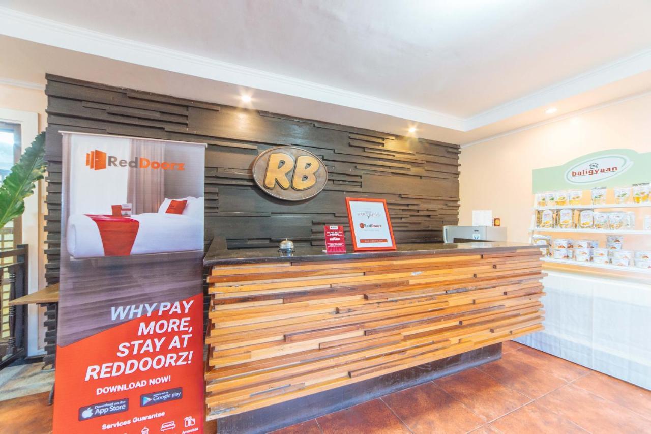 Hotel Reddoorz @ N Roldan Street Kalibo Esterno foto